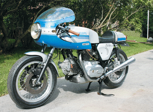 Ducati 900 SS model